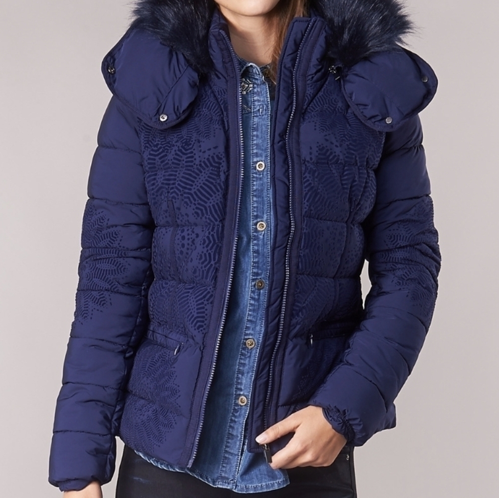 Desigual Komodari puffer jacket 6 - Picture 2 of 8